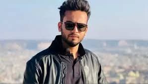 Banner for Elvish Yadav: From Gurugram Streets to Bigg Boss Winner - Complete Biography 2025